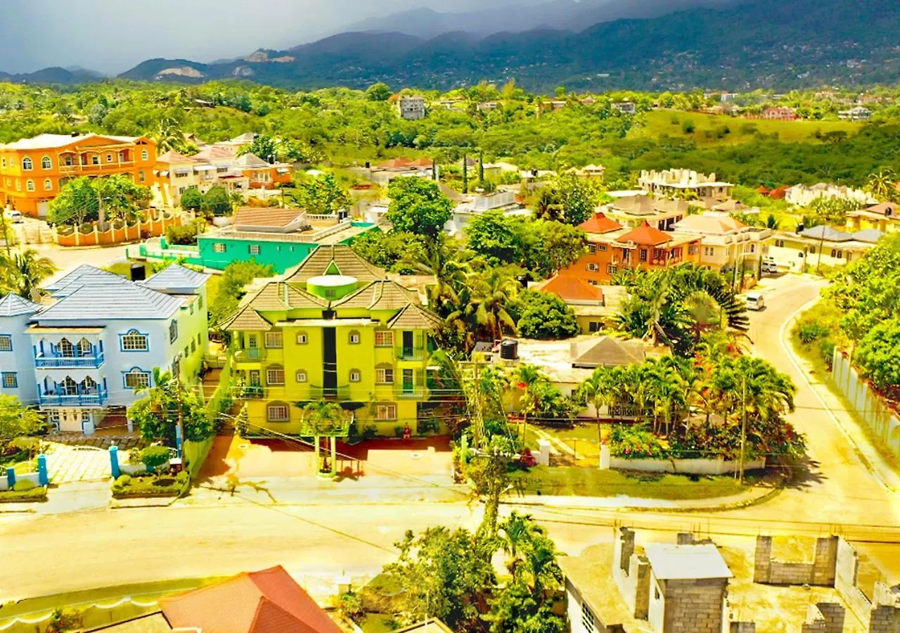 Yaad Hostel location